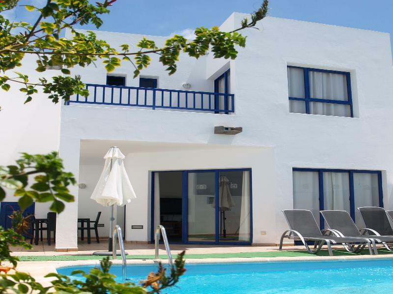 Puerto Rubicon Villa
