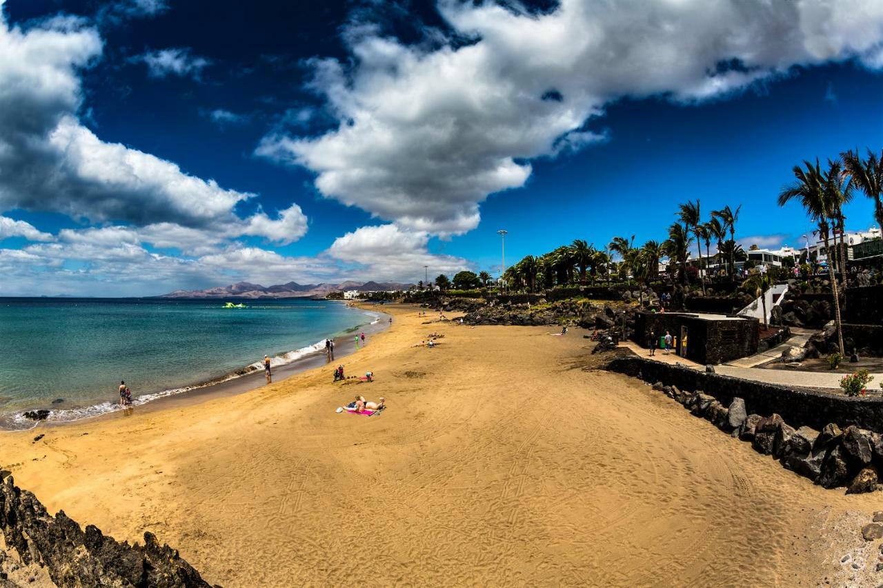 Estrella Del Mar 2 Bed * Puerto del Carmen (Lanzarote)