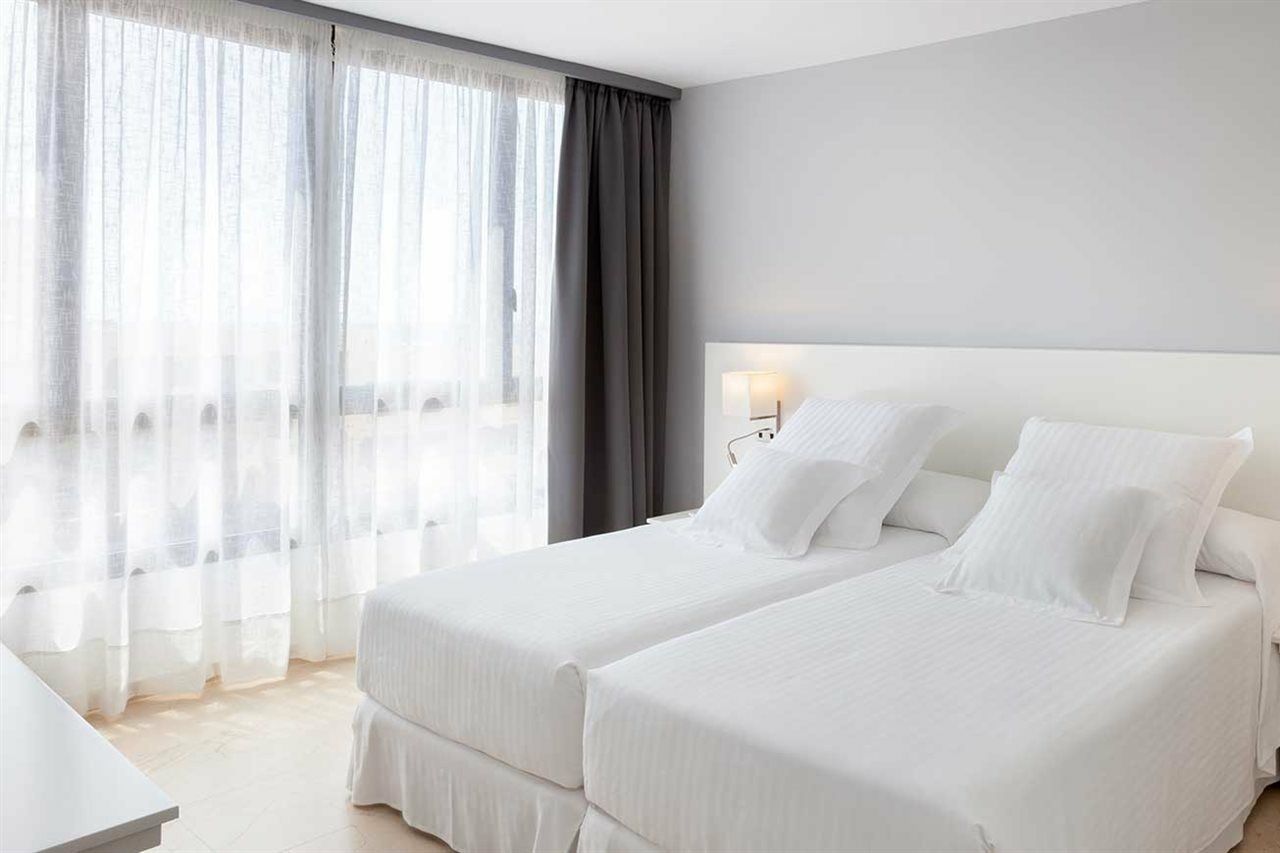 Occidental Lanzarote Mar Hotel 4*