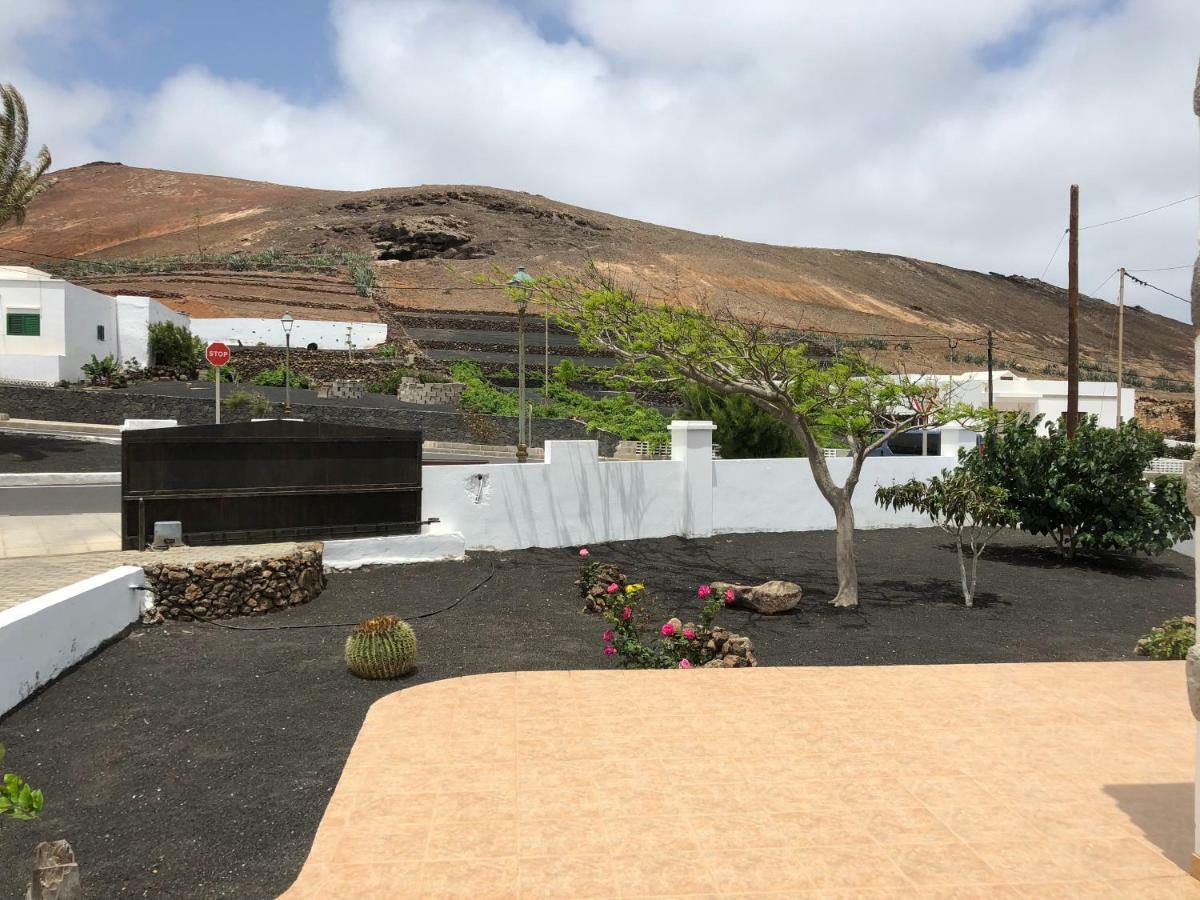 Eva Сasa de vacaciones Tinajo