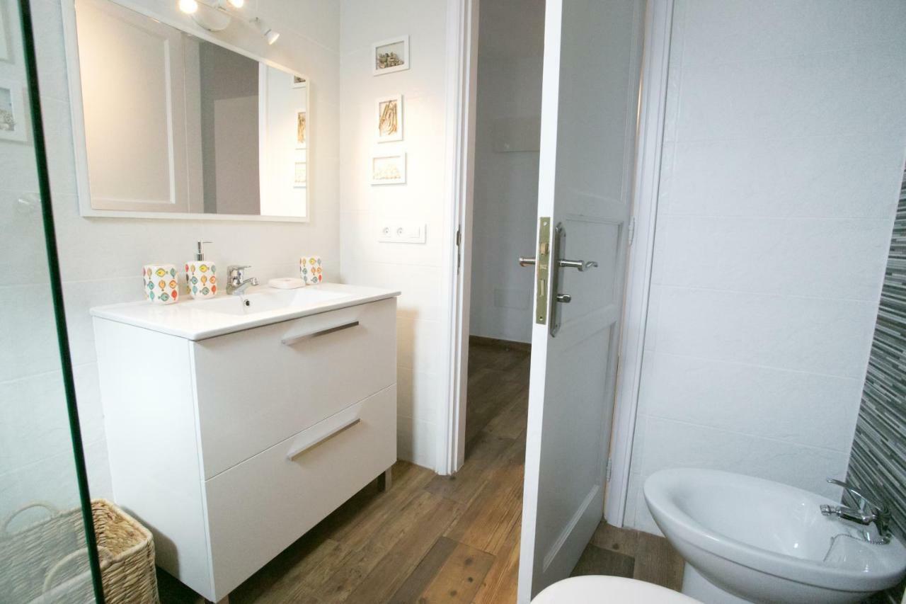 Chromotheraphy Cerca Del Mar Apartment *