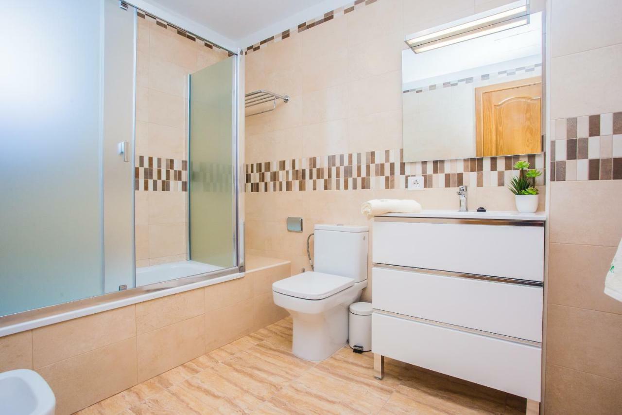 Ereza Matilde Villa *