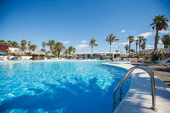 Apartahotel Ona Brisas 4*