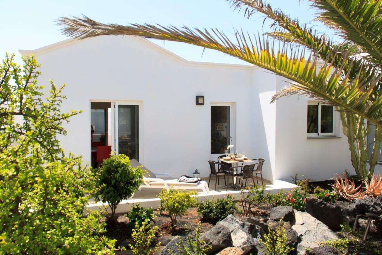 Charco Del Palo Bungalows