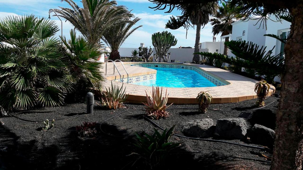 Charco Del Palo Bungalows