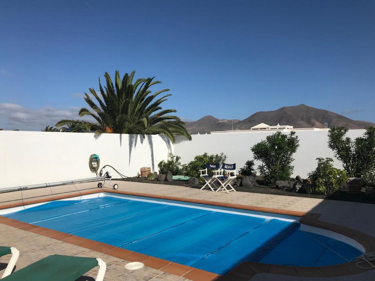 Casa Blanca Villa *